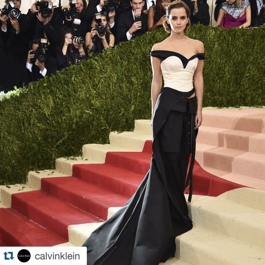 Emma Watson: #Repost @calvinklein with @repostapp.
・・・
At the #metgala, actor + activist @emm… #Repost @calvinklein with @repostapp.
・・・
At the #metgala, actor + activist @emm...