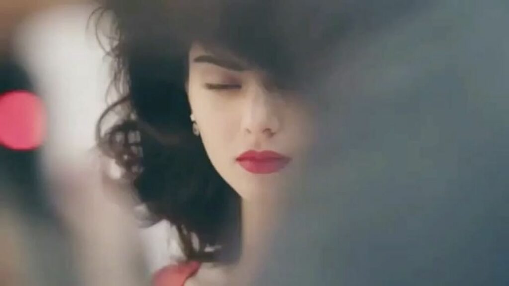 @harpersbazaarus...