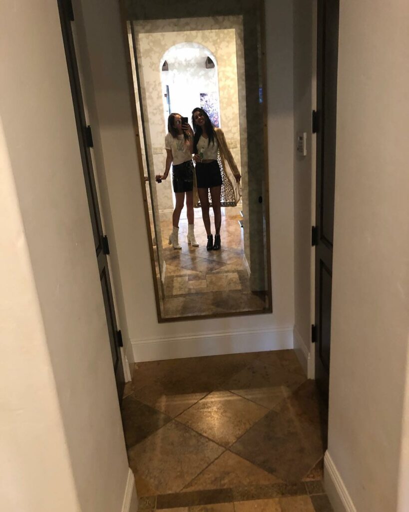 come play with us...