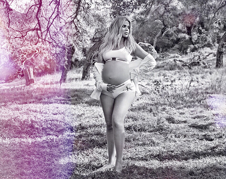 Such a beautiful shoot with my beautiful family!! These pics make me miss my pre...