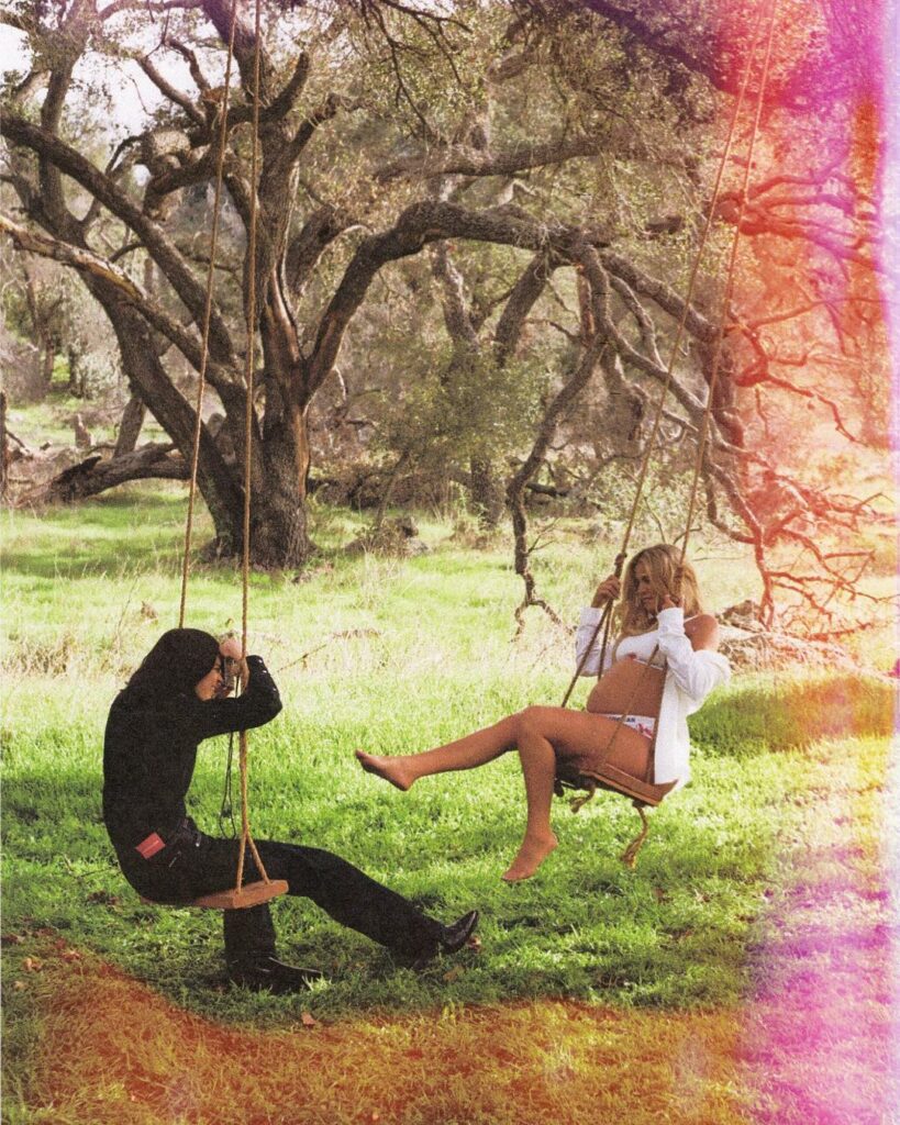 Kenny and Koko (and baby True) sitting in a tree ...