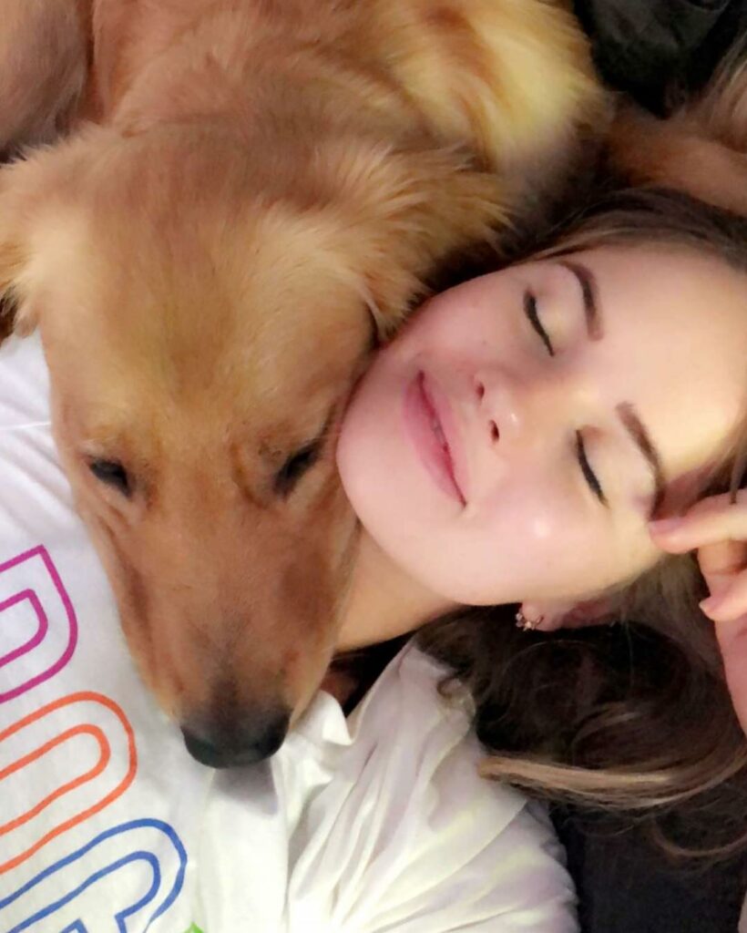 the joy of being loved so completely by a blessed pupper rt if u agree...
