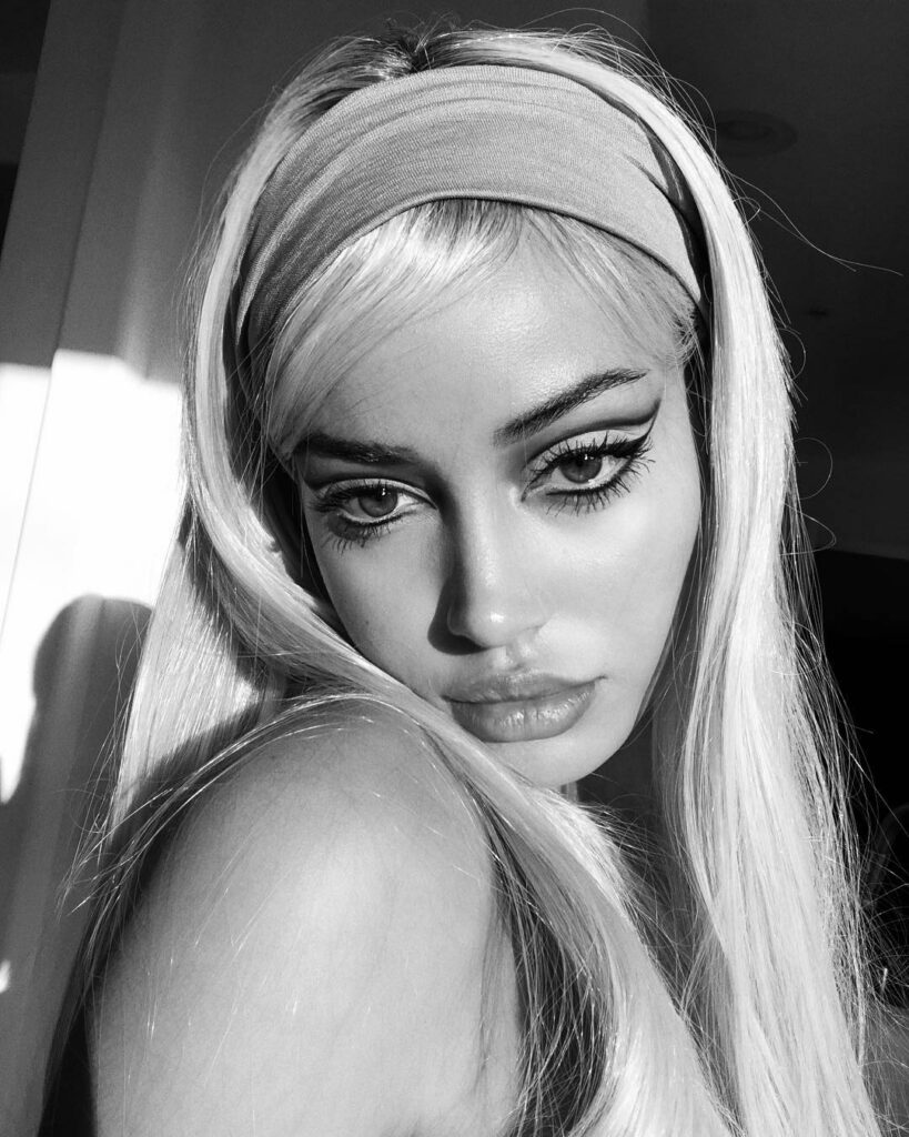 saw a pic of Brigitte Bardot on tumblr and was bored...