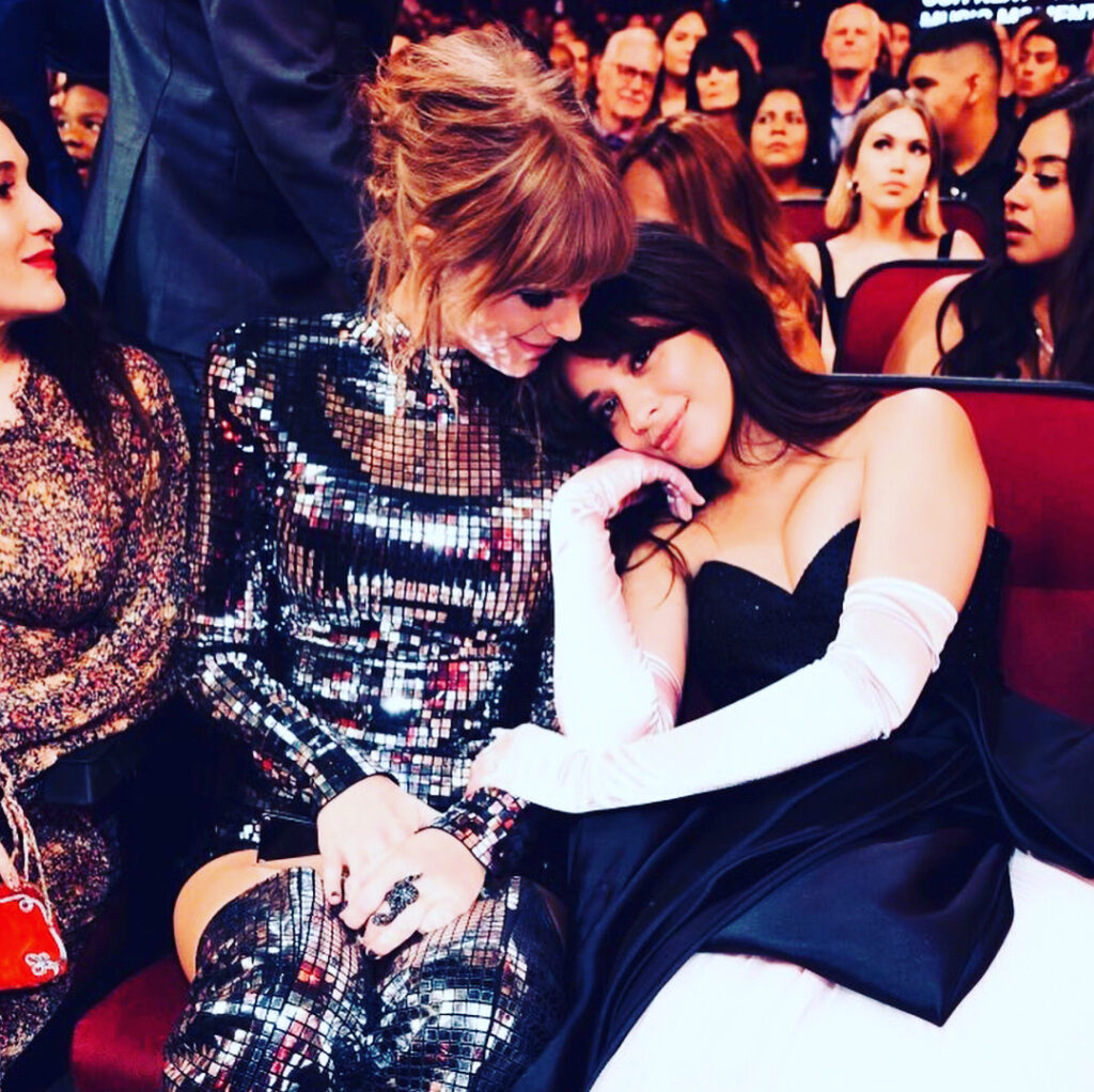 A SPECIAL BIRTHDAY WISH TO MISS T SWIZZ!!!!! i did a karaoke room today and sang...