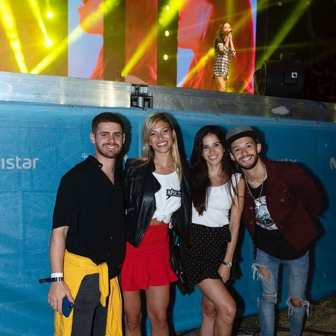 Exploto Pinamar!!!! Un    @tinitastoessel , 
brillaste en el escenario amiga, pl...