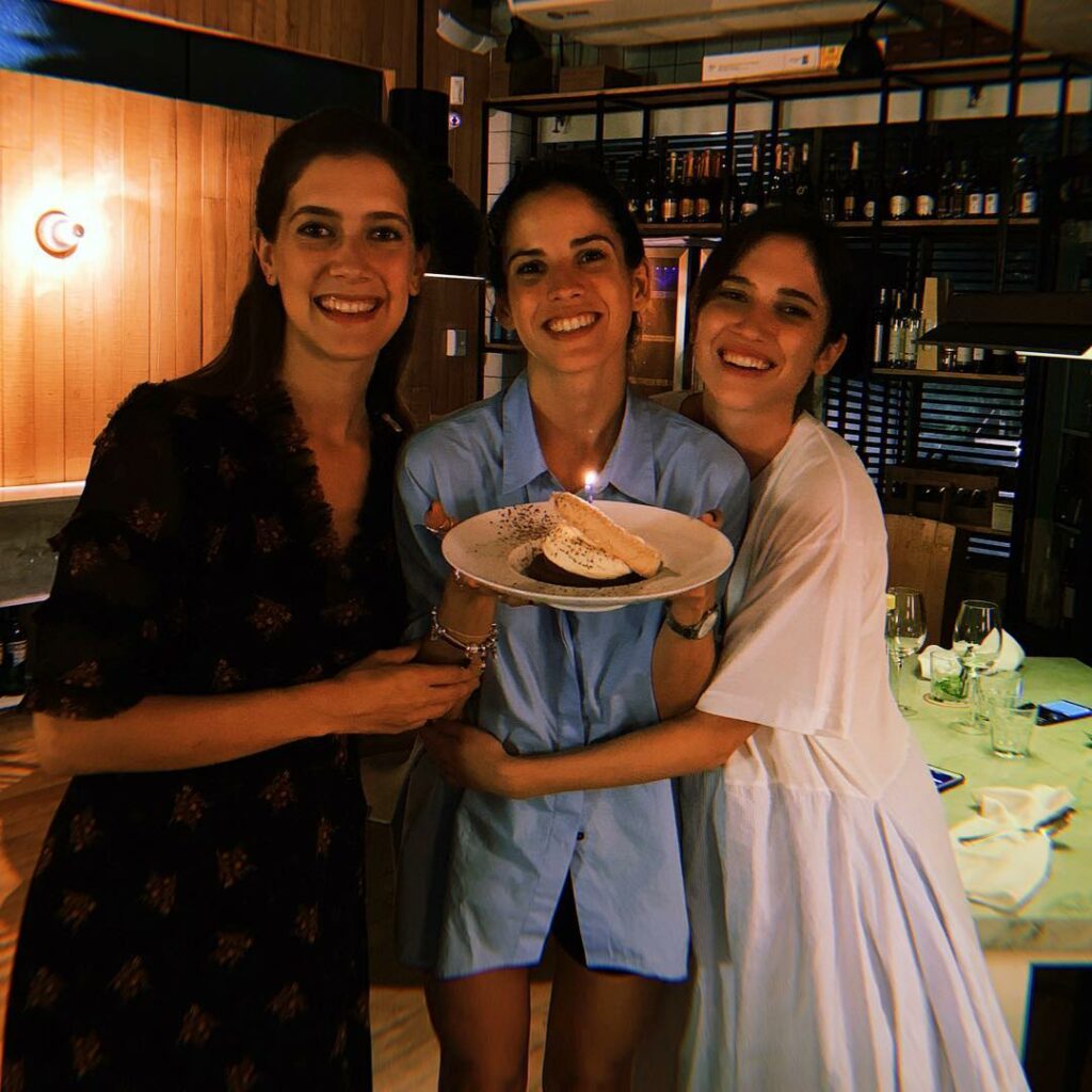 Empezar mi cumple con ellas  Las amo amigas @lodocomello @clarialonso...
