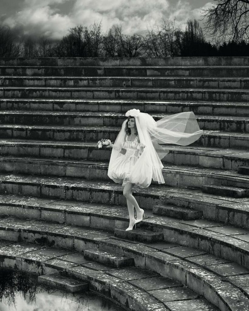more of @vogueitalia 
@mertalas @macpiggott 
@gb65 @efarneti...