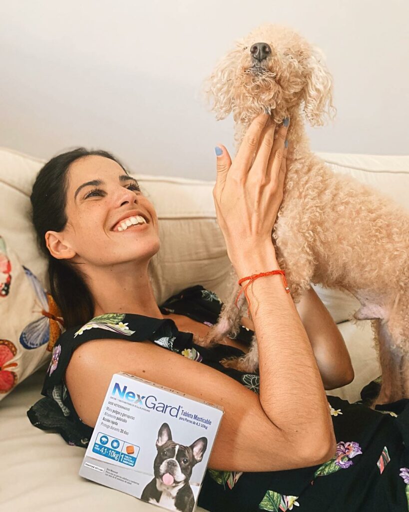 Como ya saben amo a mi  Rocky! Y me encanta cuando mi mamá me lo deja para que s...