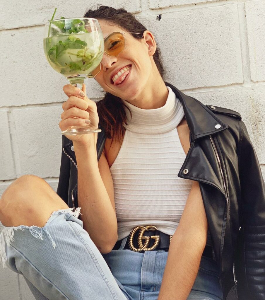 Chin chin  Limonada de sábado 
Que lindo disfrutar al aire libre en familia 
Que...