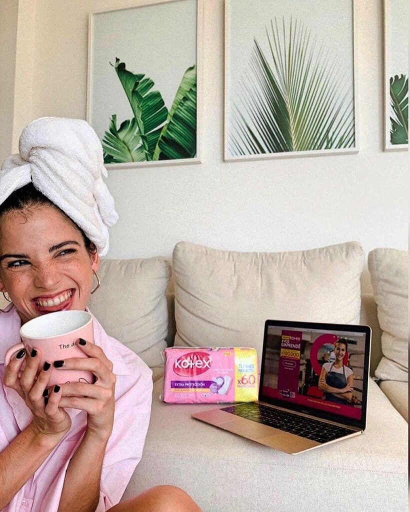 Hola!!! Buen lunes para todos!! Arranco la semana con una linda noticia Kotex la...