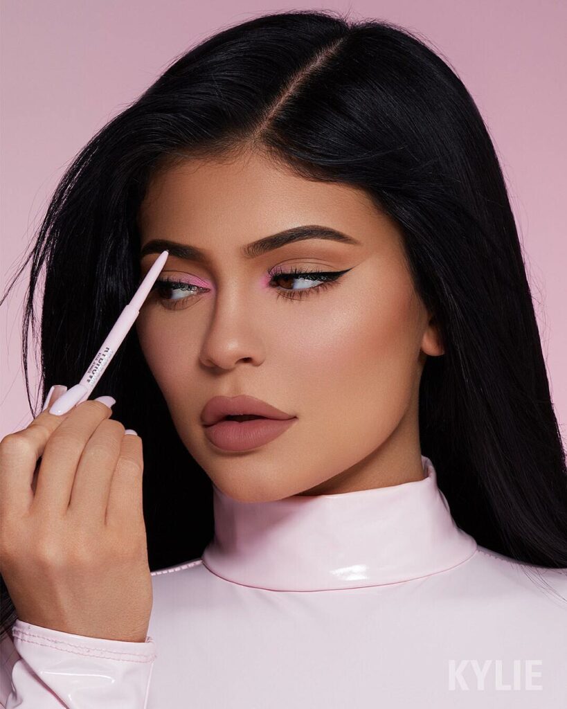 Brows Baby The #Kybrow Collection launches 4/29.. @kyliecosmetics...