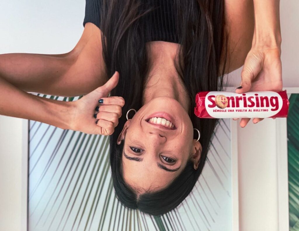 Buenos días Amigos!!!! 
Hoy Démosle una vuelta al Bullying!! Sumate al #Sonrisin...