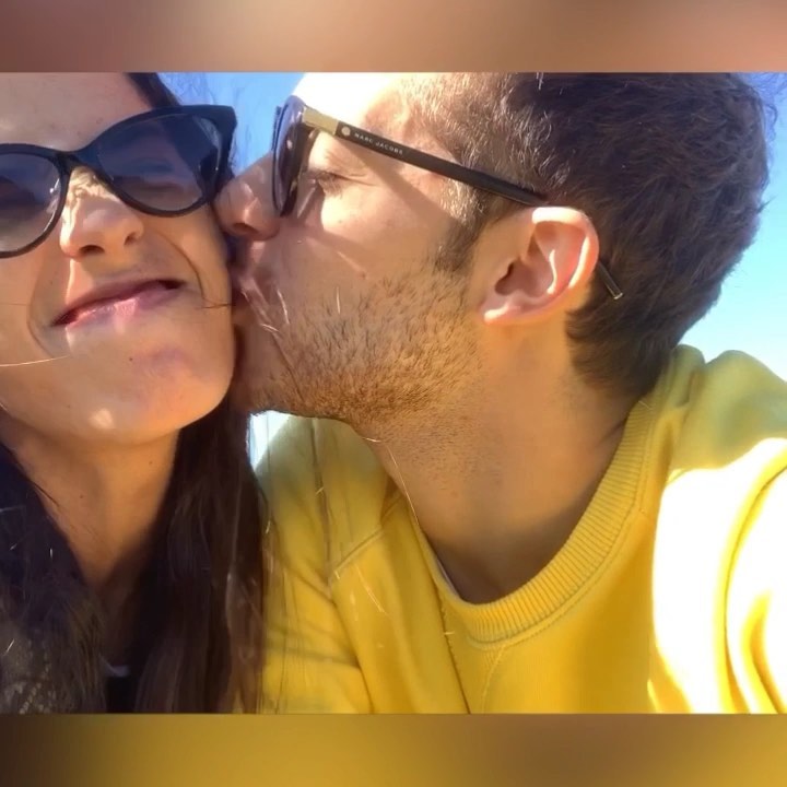Día de campo, día de amor   Soy fan de este tema 
Buen arranque de semana para t...