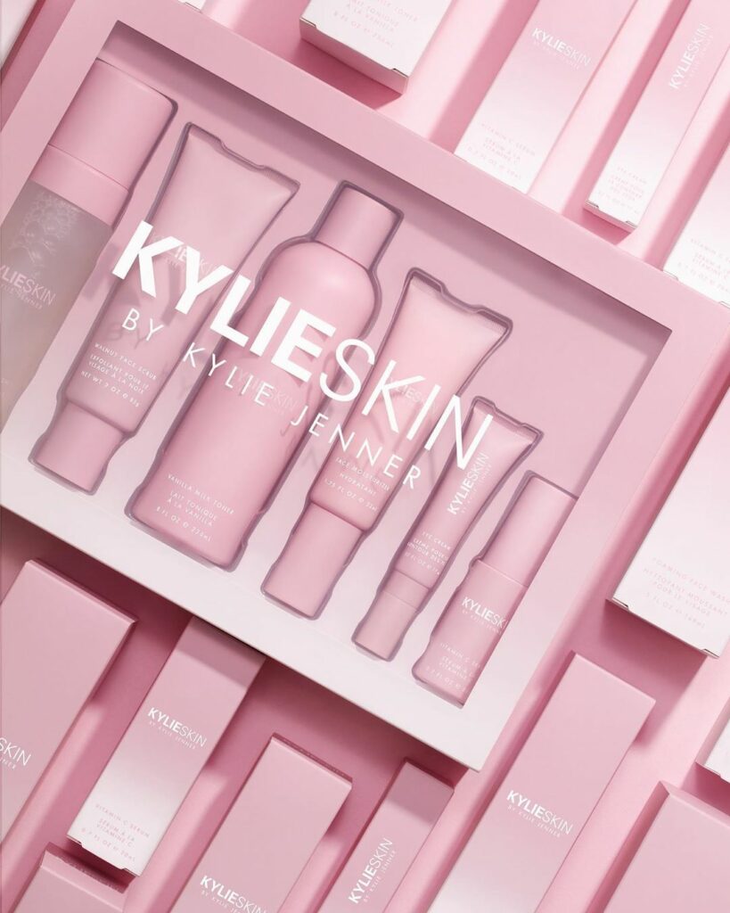 RESTOCK ALERT  i have two restock dates for you guys to add to your calendar..Ju...