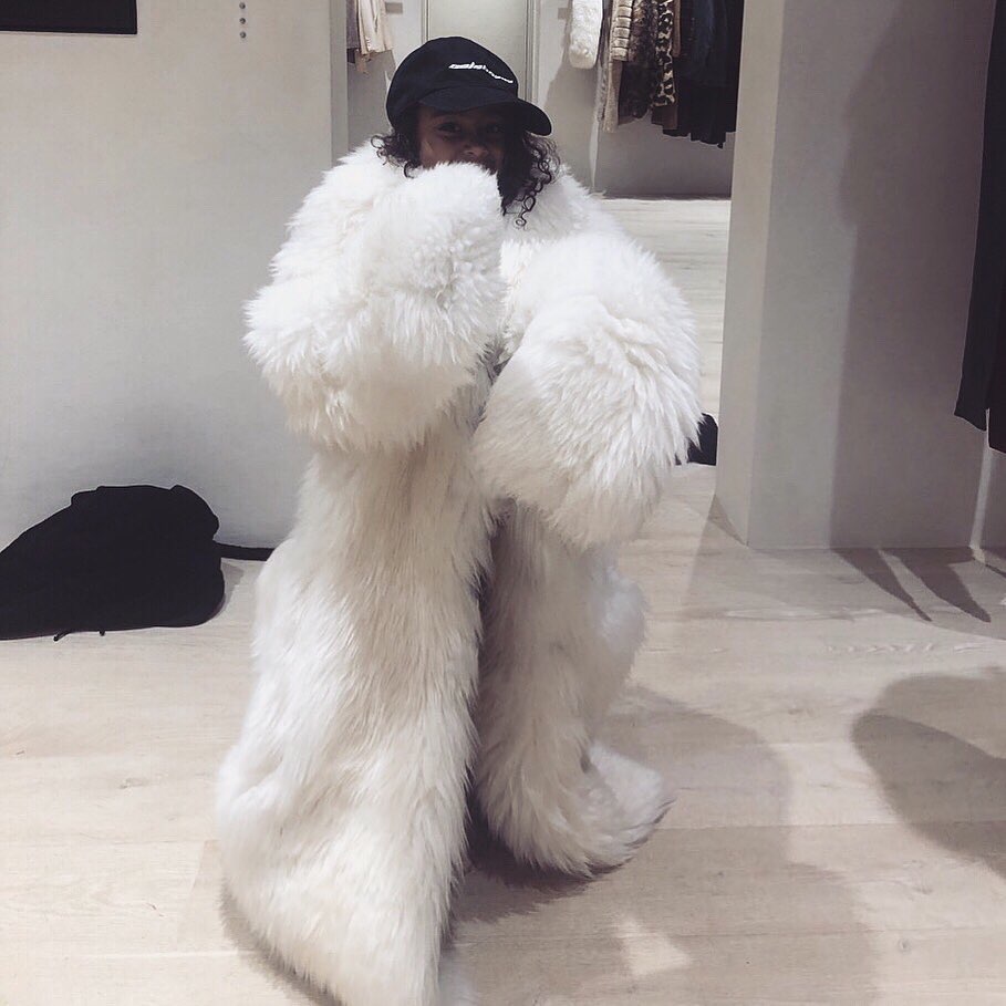 Remember when I wore this! She picked out the same look lol but fun fact- I took...