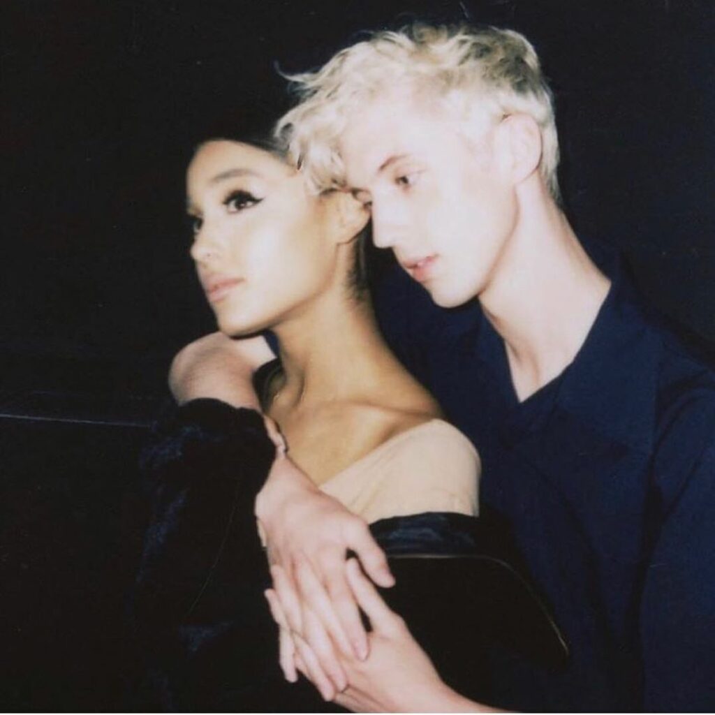 @troyesivan pls come sing this w me soon  miss u & hbd dance to this (i might be...