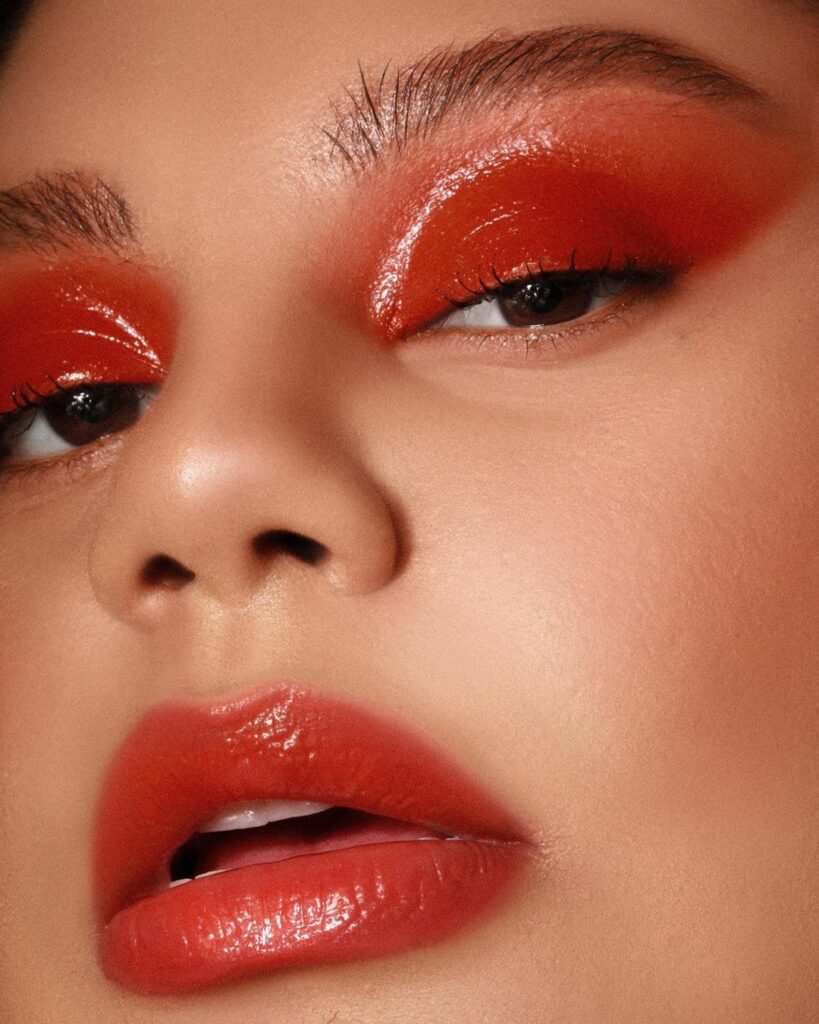 Love this wet Sooo Fire look  Launching this Friday!!! KKWBEAUTY.COM...
