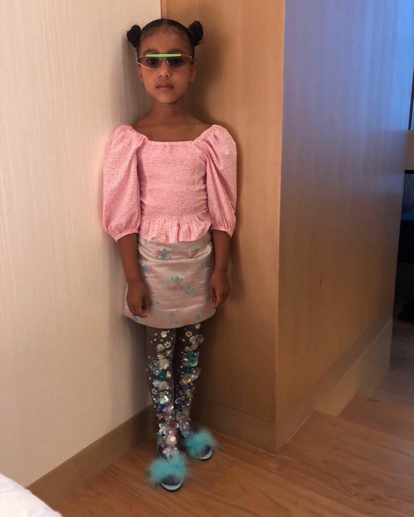 My Northie girl is the ultimate fashionista! She comes with me to fabric stores ...