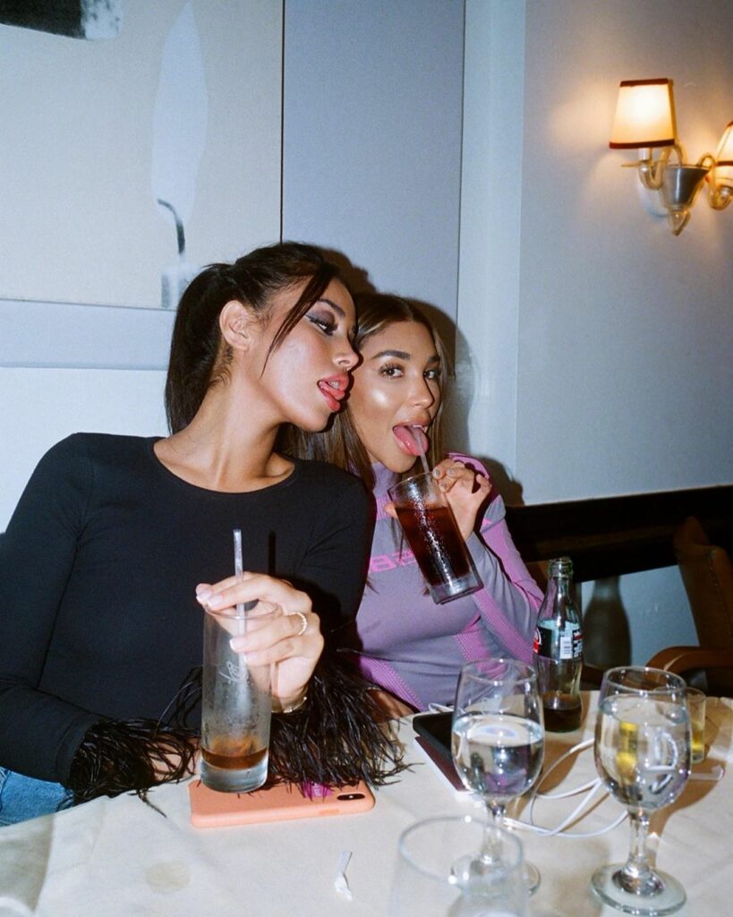 girls room nyc edition @chanteljeffries @samdameshek...