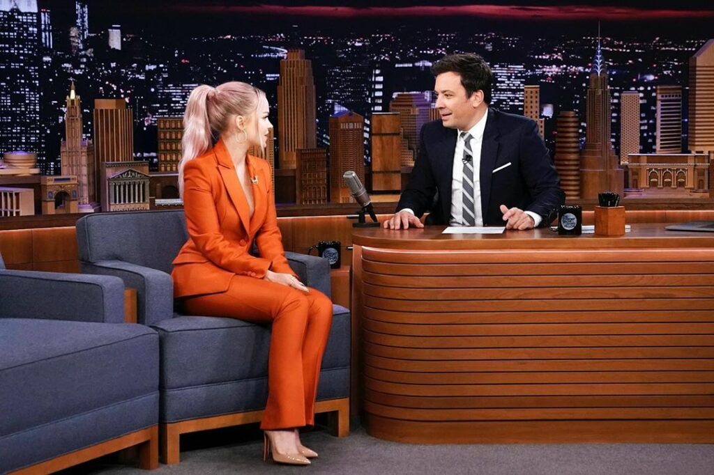 @fallontonight
@jimmyfallon 
@armani
@mimi...
