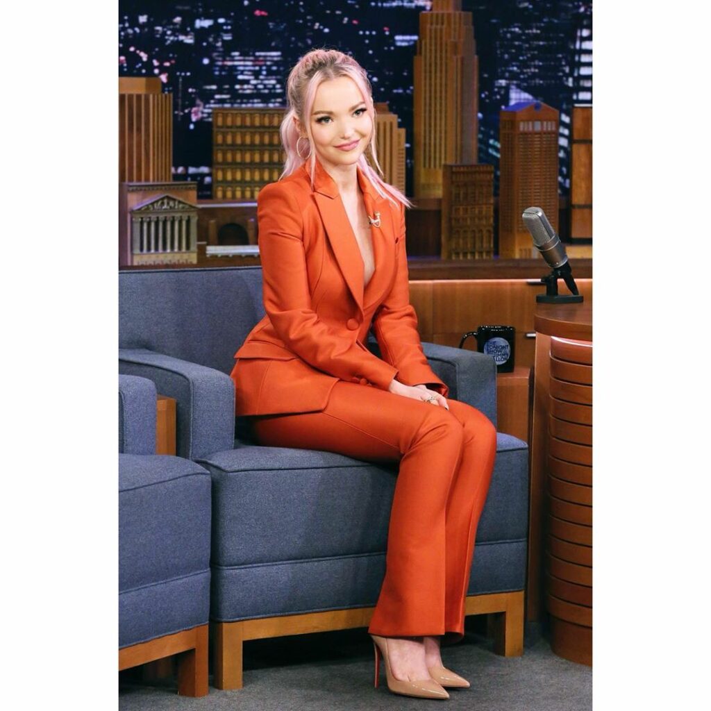 @fallontonight 
@jimmyfallon 
@armani 
@mimi...