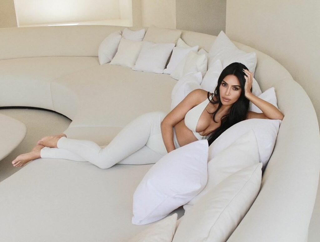 Kim Kardashian: INTRODUCING THE SKIMS COTTON COLLECTION – LAUNCHING OCT 15 AT 9AM PST / 12PM EST… INTRODUCING THE SKIMS COTTON COLLECTION - LAUNCHING OCT 15 AT 9AM PST / 12PM EST...
