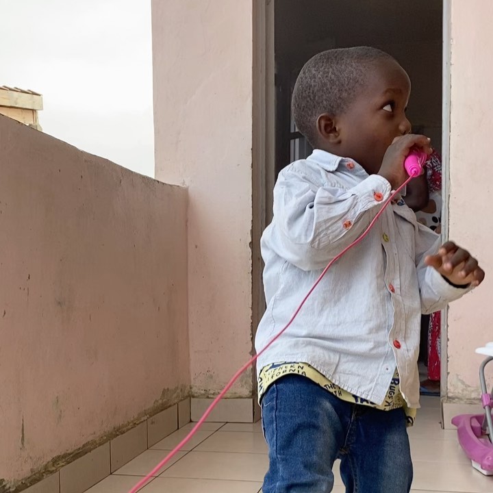 Gigi Hadid: Today we visited a @UNICEF supported shelter, for women and