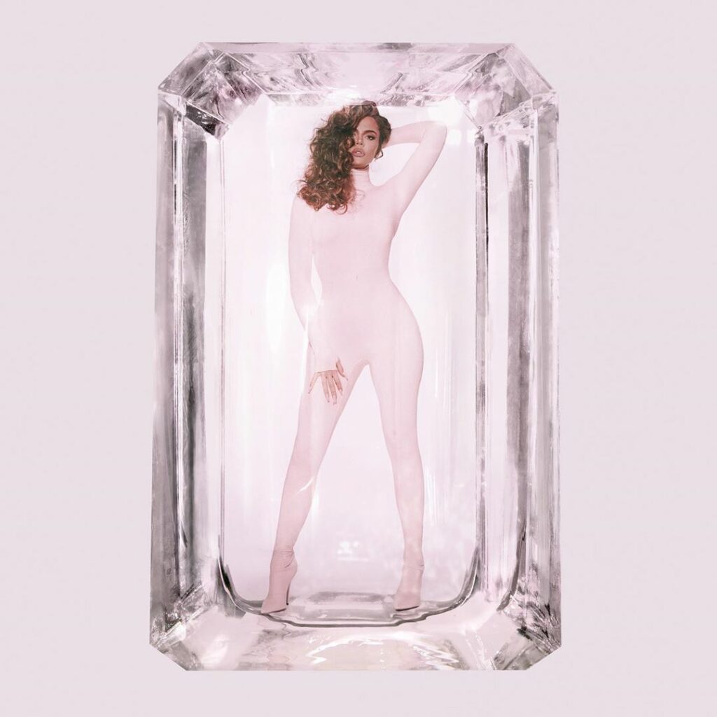 I love love my KKW Fragrance Diamond by Me!! A transparent floral bouquet featur...