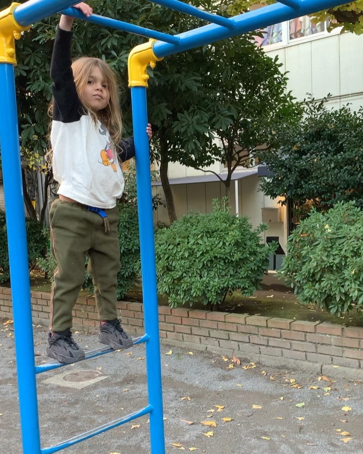 “You feel me smooooove.” Meet Tarzan. Anyone with hair comments is absolutely je...