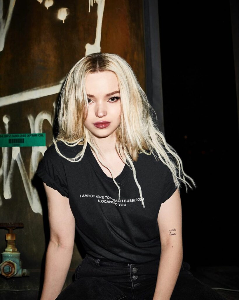 can’t believe how much you’ve been loving the merch ♡ ♡ ♡ reminder this drop end...