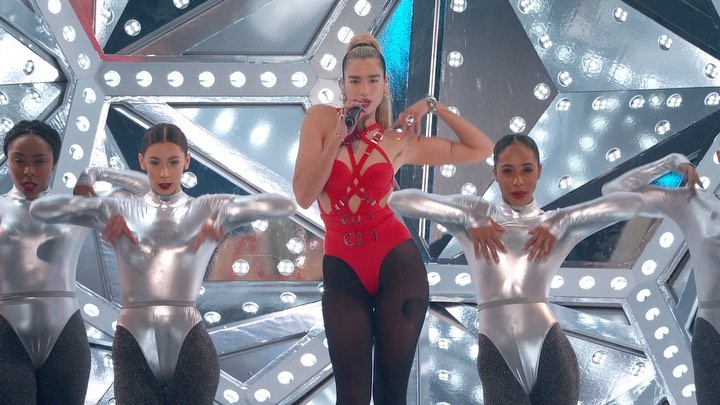 Don’t Start Now at the @amas  thank you to all 24 girls that shared the stage a...