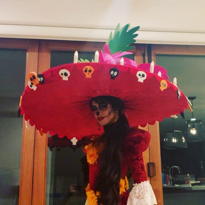 Happy Halloween cabrones ...