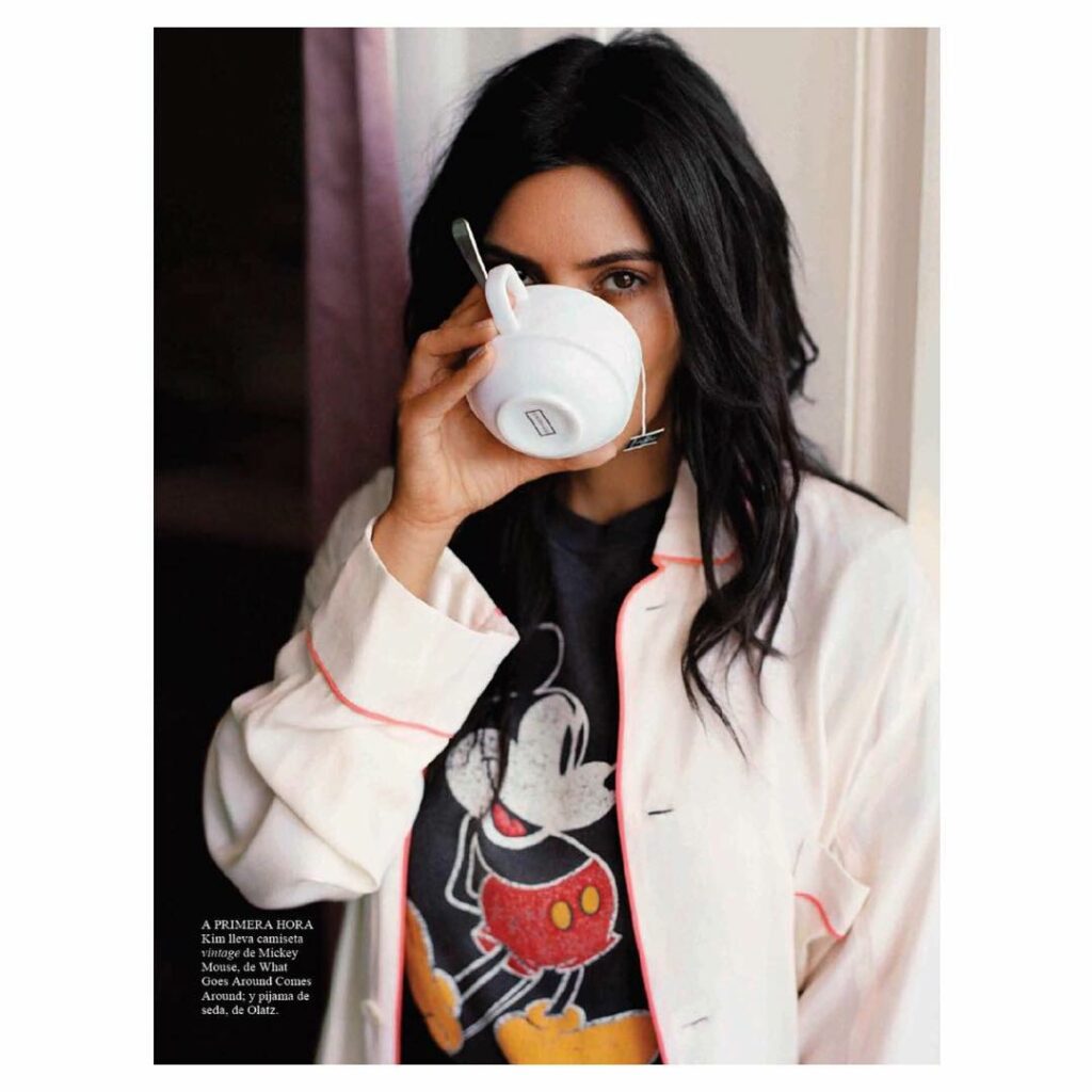 Sips tea  #VogueSpain #KimNoFilter...