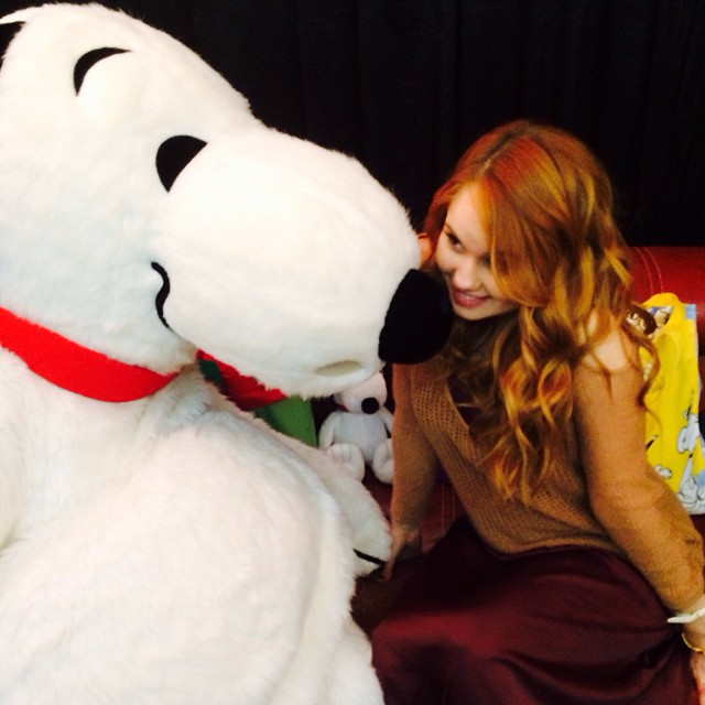 Guys, look who's here to party! #puppylove

cc: @snoopygrams...
