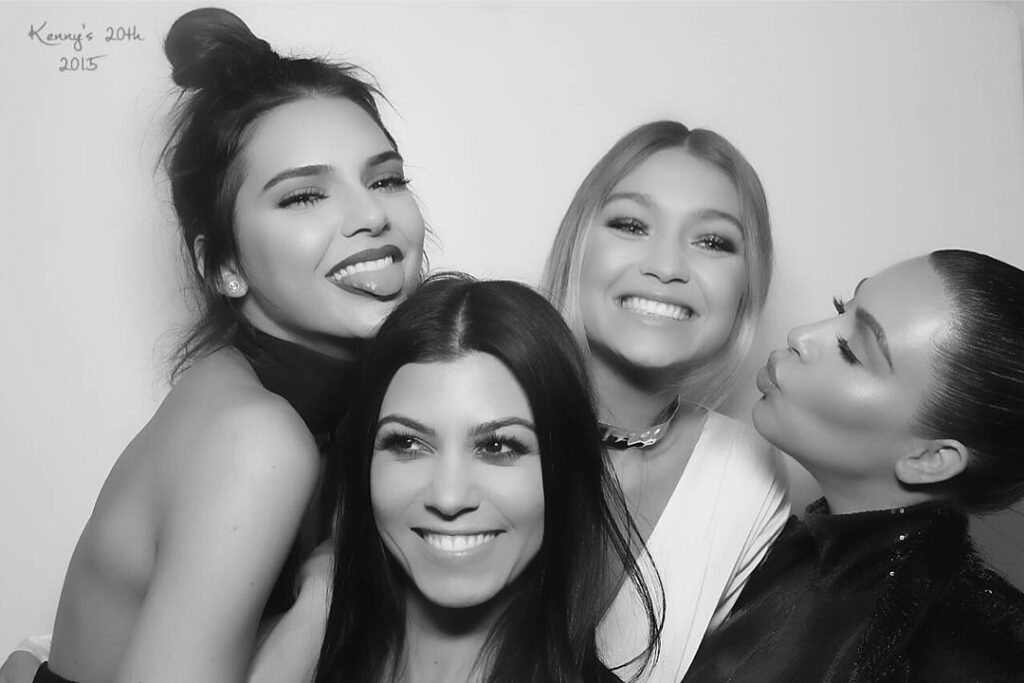 Girls just wanna have fun ...