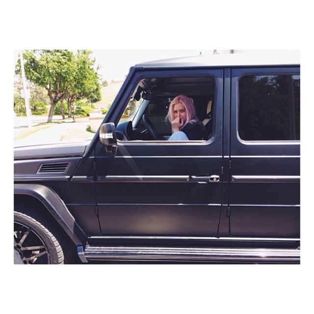 lil bitch stole my car...