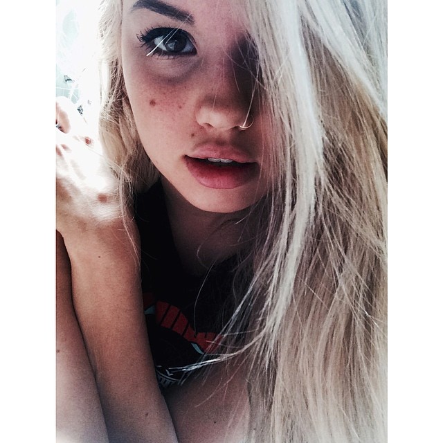 in real life, I have freckles. 
hiding is exhausting. 
what is your makeup hidin...