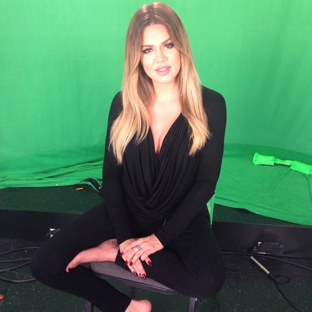 Green screen type of day  thanks @joycebonelli and @jenatkinhair for glamming my...