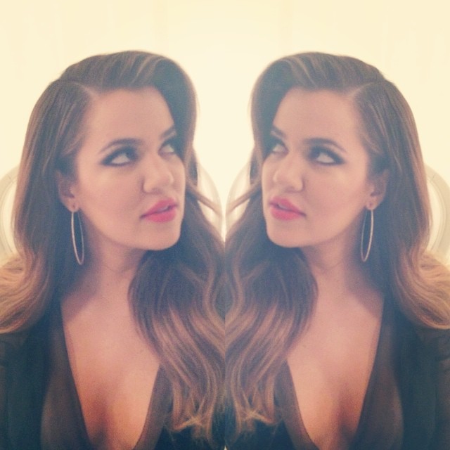 Major glam moment on set of @kbeautyhair campaign shoot with @jenatkinhair @1mar...