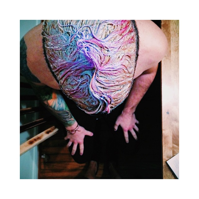 little bleach, little dye; making his way through the spectrum // world tour hai...