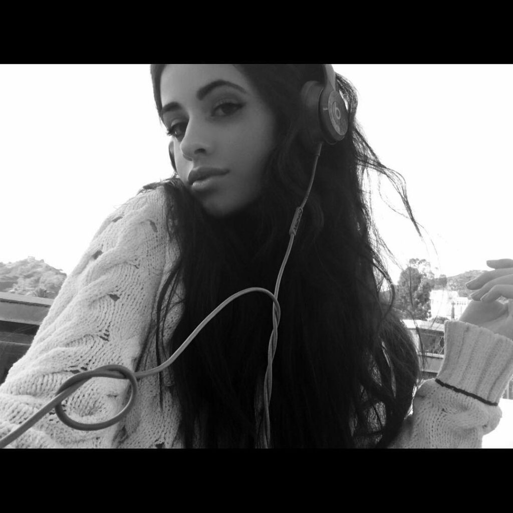 i took all my things that make sounds, the rest i can do without...