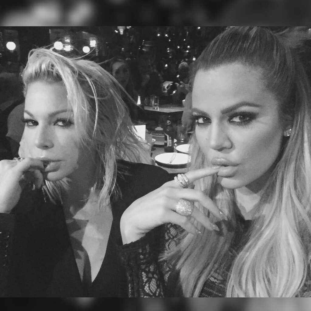 Just a cute dinner situation with @joycebonelli...