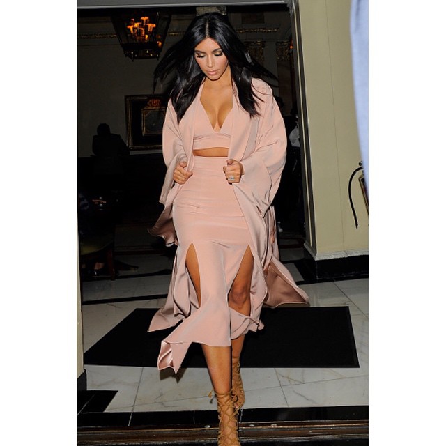 Last nights look- Juan Carlos Obando top, skirt, coat #PeachyCreamyVibes #London...