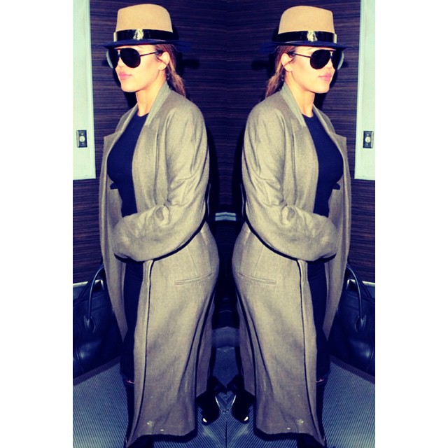 Airport look by @monicarosestyle Jeans: Frame Denim T-Shirt: Splendid  Coat: Hai...