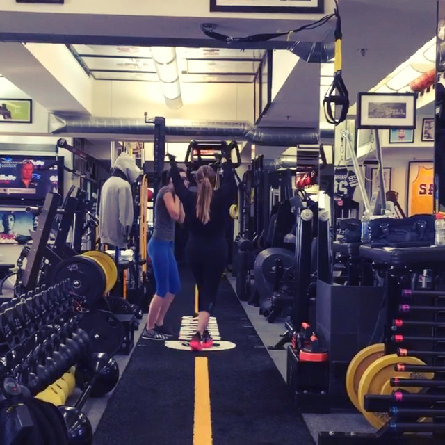 Kendall and I were jamming in the gym today!!! Thanks @gunnarfitness for capturi...