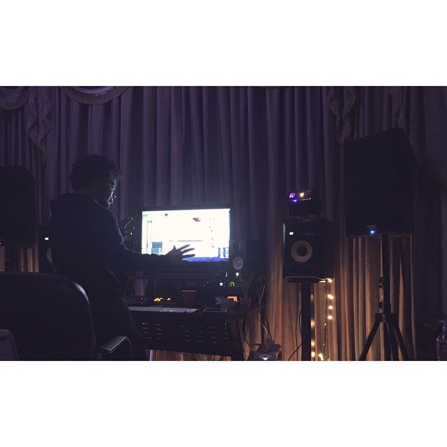 @tbhits @victoriamonet...