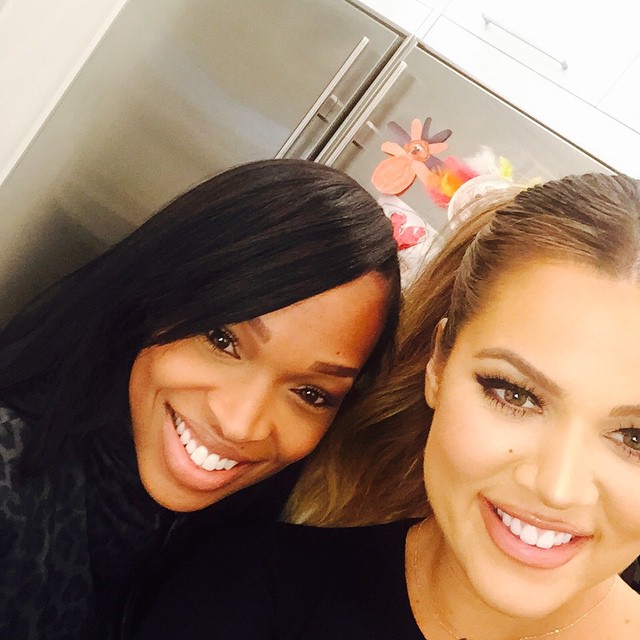 Hi my dolls!!! Go and follow my bestie @imforeverkhadijah  muah! Yes you weirdos...