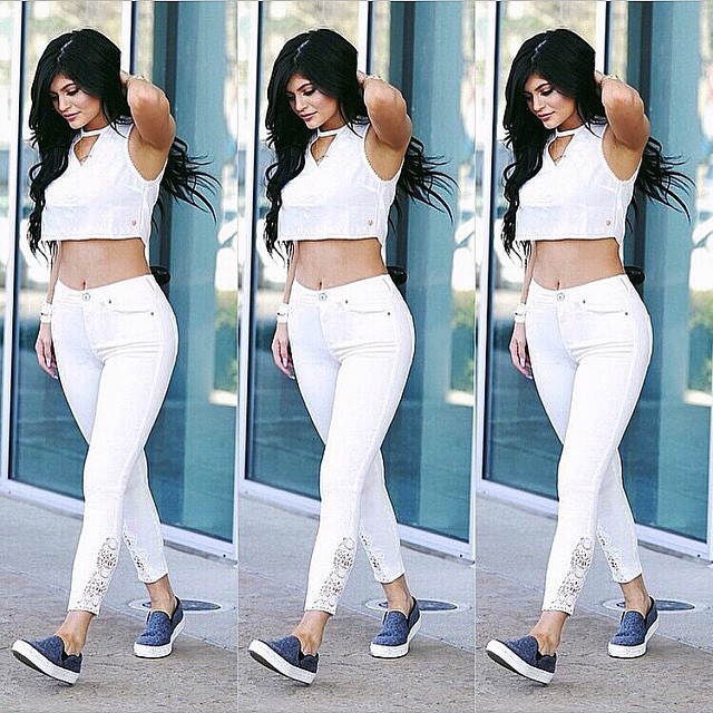 caught me in my @pacsun...