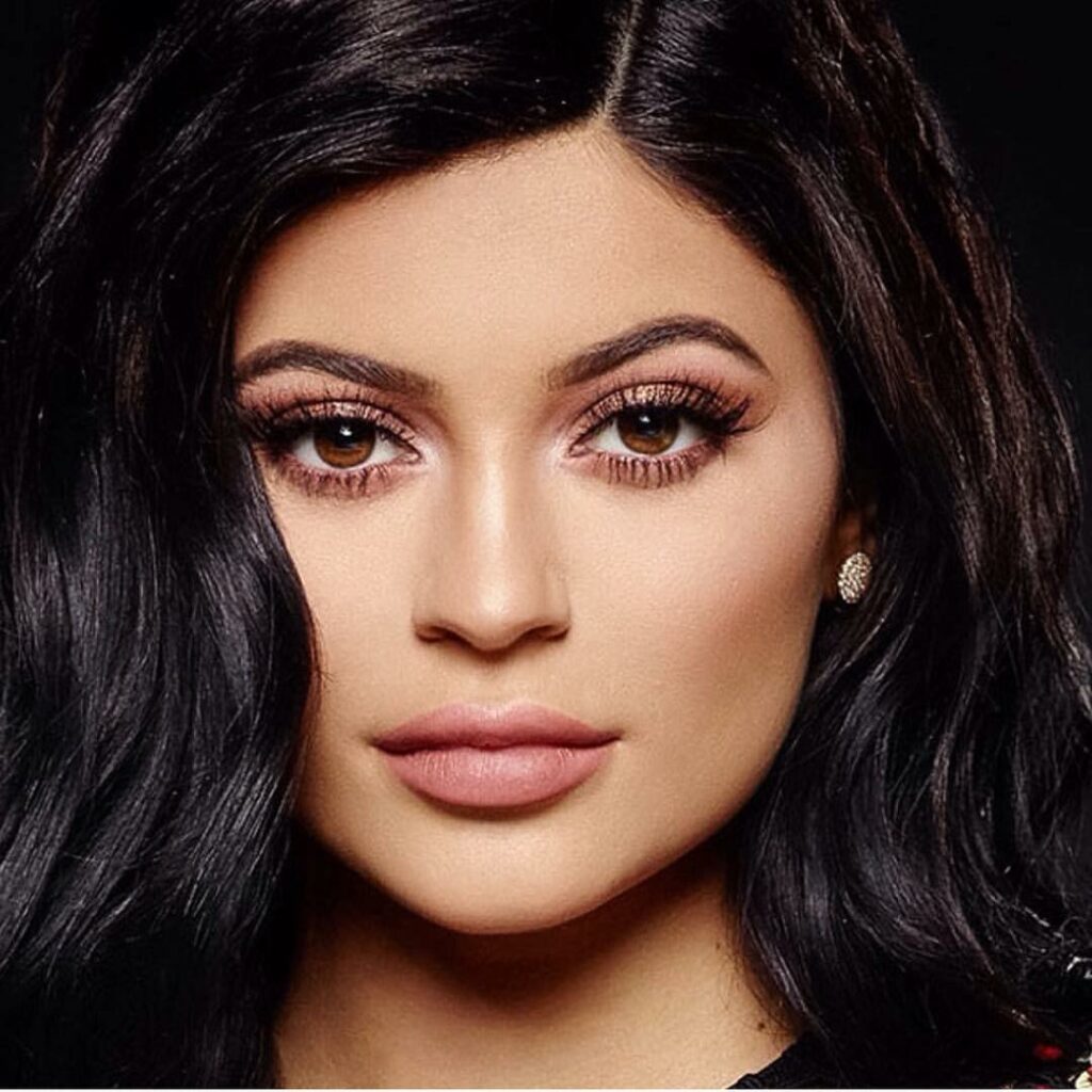 KUWTK Nov.15th! We've been filming for nearly half of my life. Crazy that I've g...