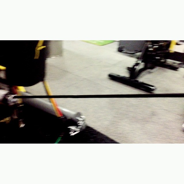 Trying to sprint on a tension rope + @gunnarfitness commentary = a happy Monday ...